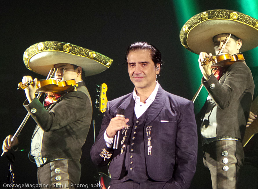 Alejandro Fernandez, Houston, Review and Photos OnStage