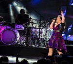 File Photo: KELLY CLARKSON Performs at Klipsch Music Center in Indianapolis. Used by permission (Photo Credit: Onstage Media/ Lora Olive )