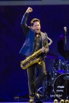 File Photo: Dave Koz opens for Barry Manilow in Indianapolis, Indiana, 2016. Used with permission. (Photo Credit: Larry Philpot)